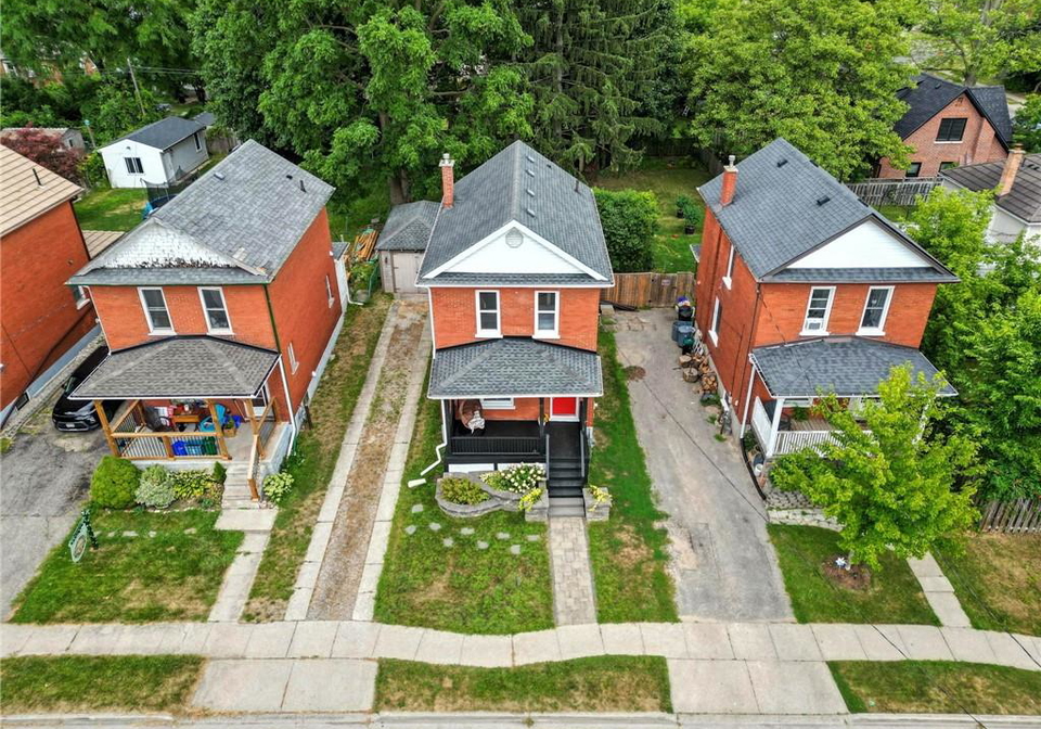 55-lowell-street-n-cambridge-ontario-40759872