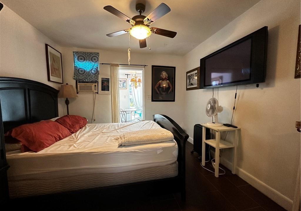 237-james-street-n-hamilton-ontario-40759892