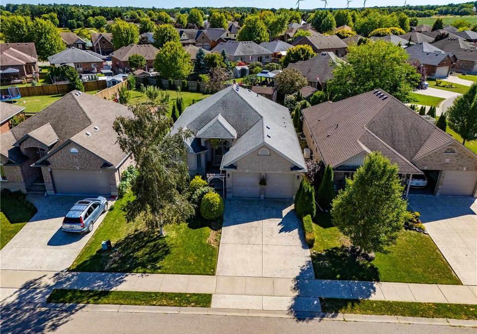 60-willowdale-crescent-port-dover-ontario-40759911