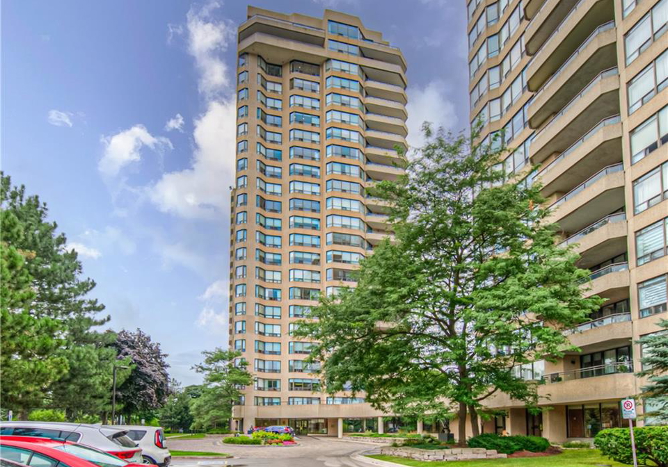4-willow-street-waterloo-ontario-40760157