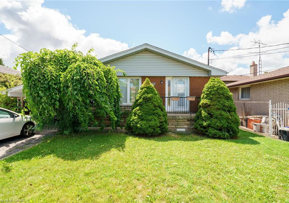 231-limeridge-road-w-hamilton-ontario-40760238