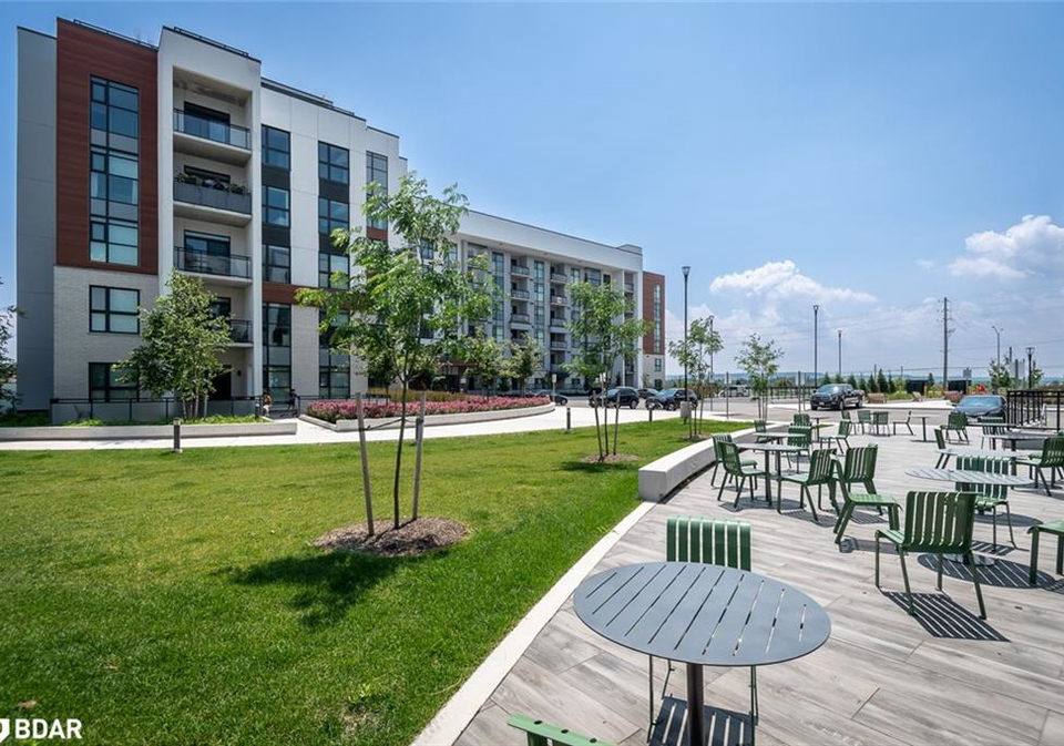 480-gordon-krantz-avenue-milton-ontario-40760278
