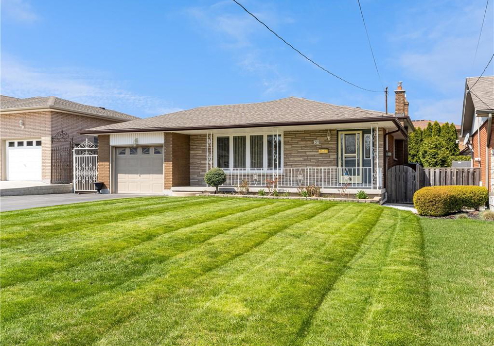 31-kilbourn-avenue-stoney-creek-ontario-40760306