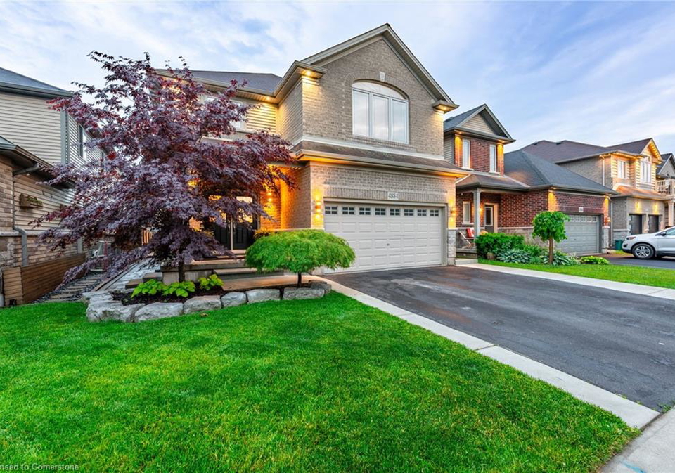 4884-allan-court-beamsville-ontario-40760372