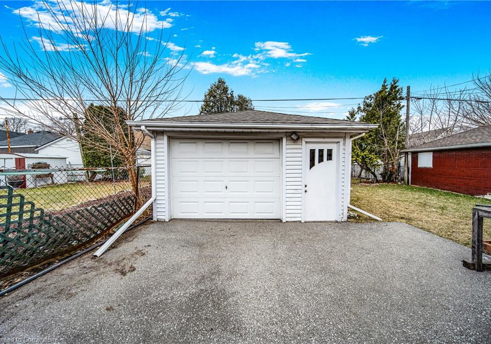 146-glencarry-avenue-hamilton-ontario-40760382