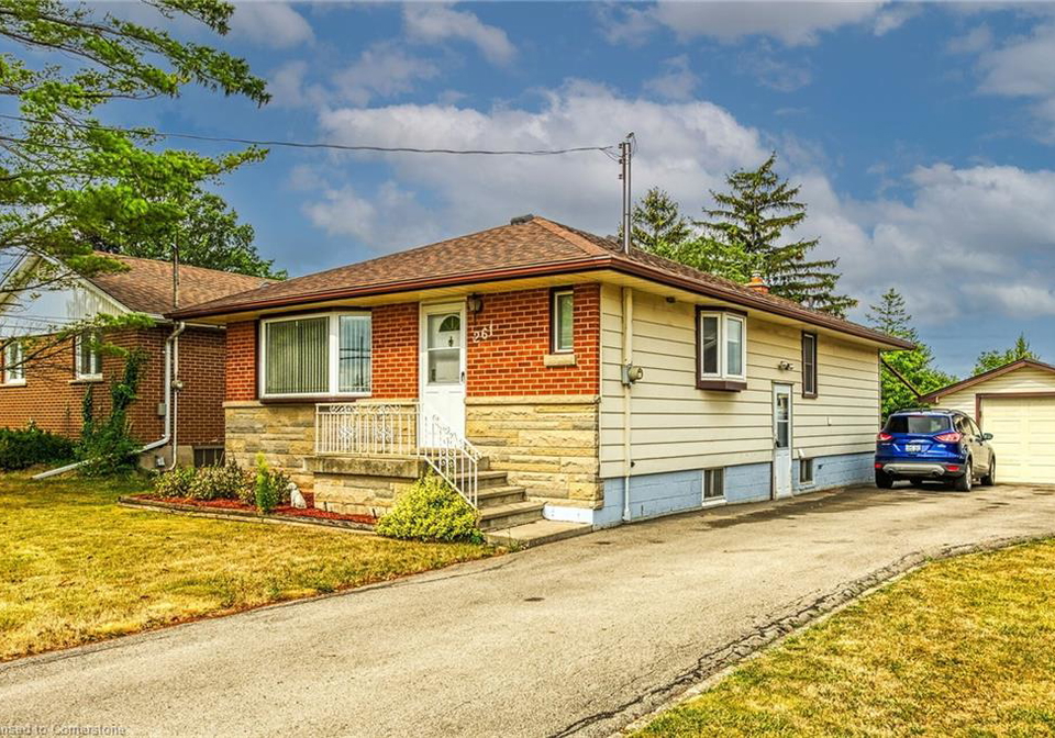 261-mcneilly-road-stoney-creek-ontario-40760386
