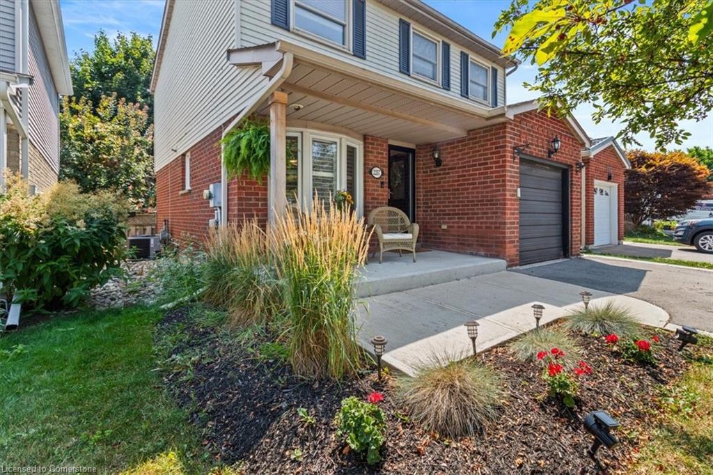 2257-silverbirch-court-burlington-ontario-40760415