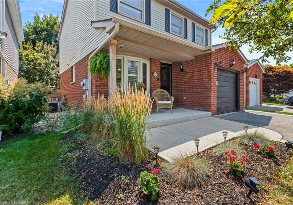 2257-silverbirch-court-burlington-ontario-40760415
