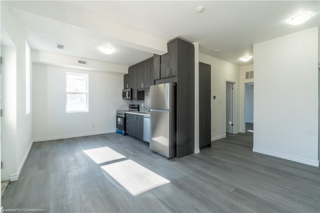 107-victoria-avenue-n-hamilton-ontario-40760544