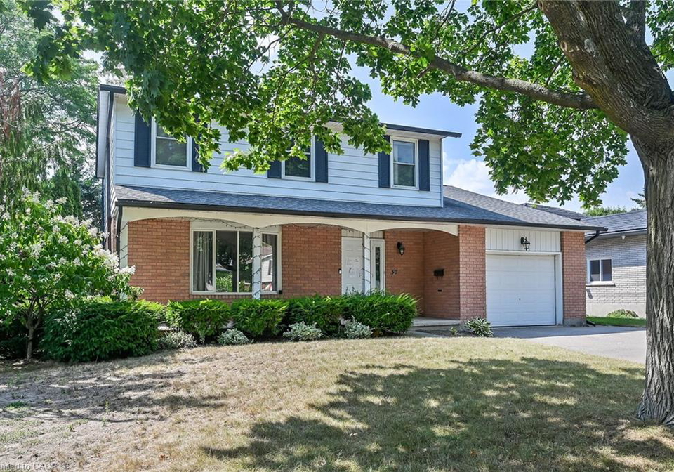 30-carriage-road-simcoe-ontario-40760563