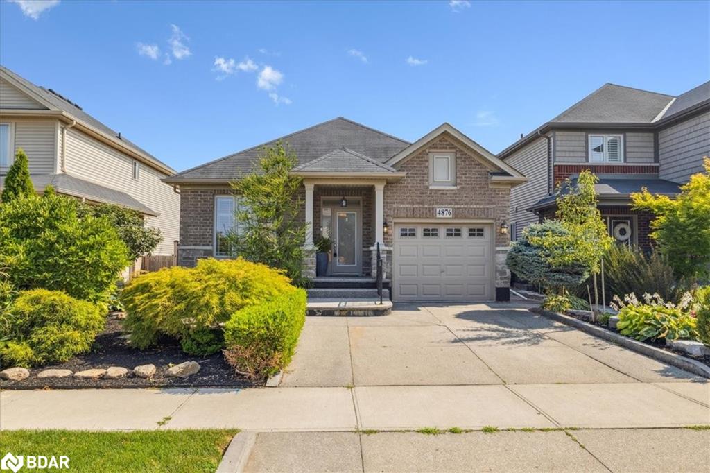 4876-allan-court-beamsville-ontario-40760620
