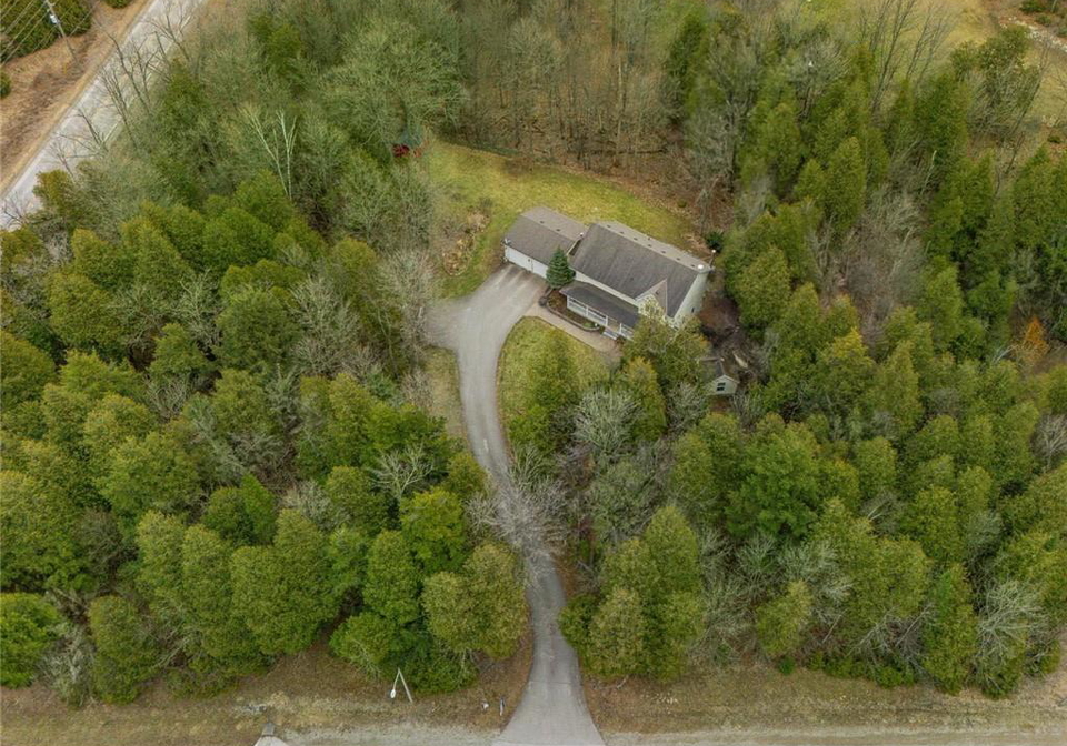 5120-pineridge-drive-acton-ontario-40760701