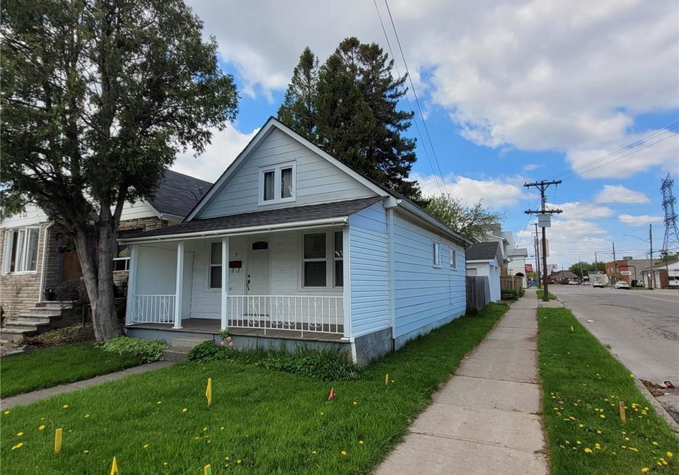 2-craigroyston-road-hamilton-ontario-40760732