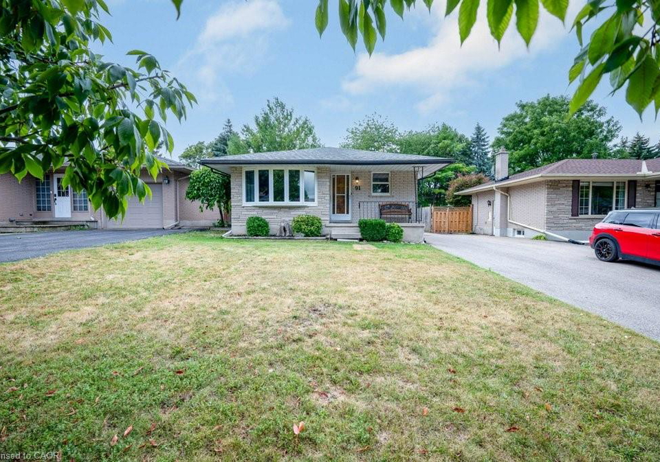 91-kimberly-crescent-kitchener-ontario-40760761