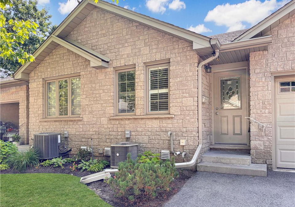 35-stratford-terrace-brantford-ontario-40760799