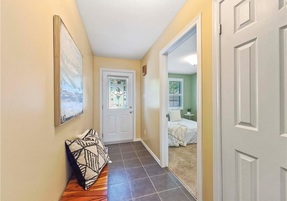 35-stratford-terrace-brantford-ontario-40760799