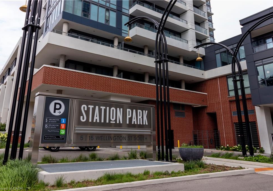 15-wellington-street-s-kitchener-ontario-40760830