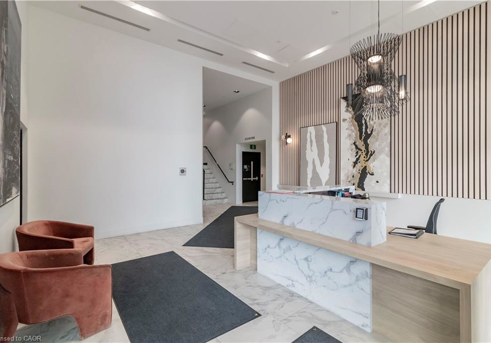 15-wellington-street-s-kitchener-ontario-40760830