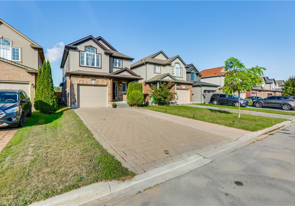 1851-reilly-walk-london-ontario-40761078