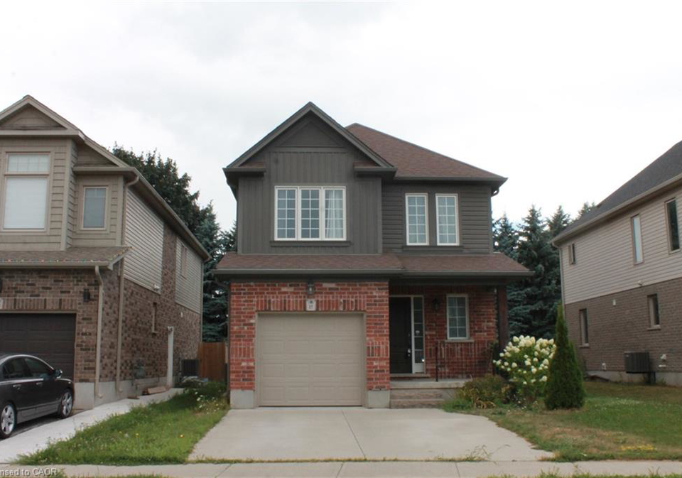 27-stillwater-street-kitchener-ontario-40761119