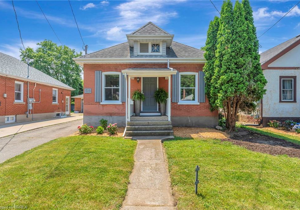 54-burwell-street-brantford-ontario-40761156