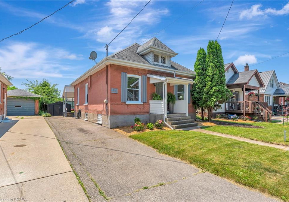 54-burwell-street-brantford-ontario-40761156