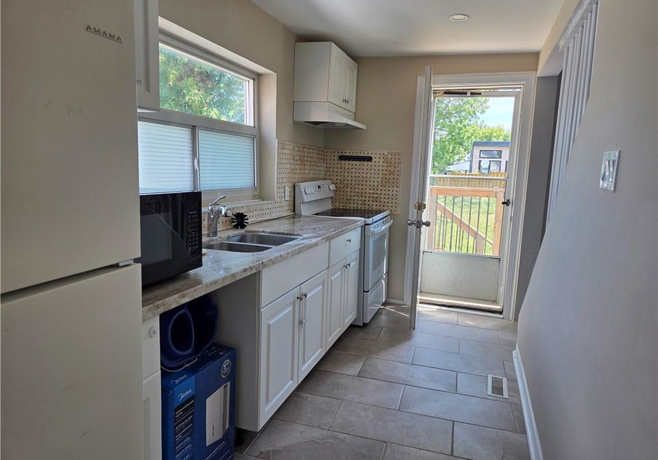 221-east-23rd-street-hamilton-ontario-40761174