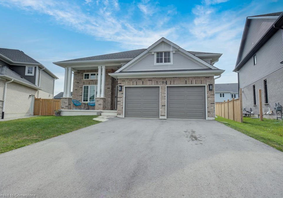 9-clover-cir-circle-st-thomas-ontario-40761197