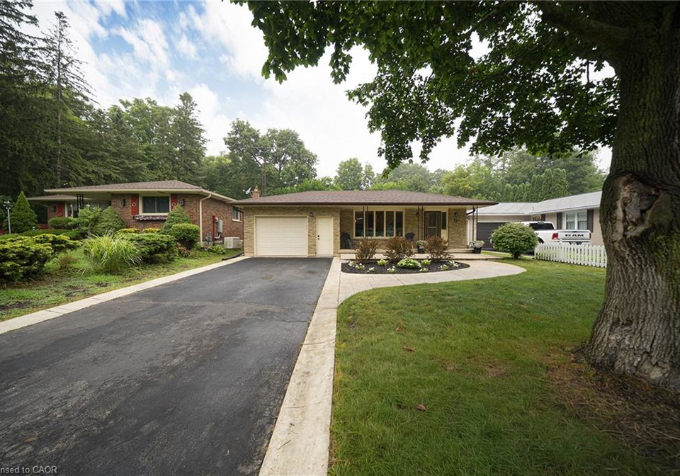 17-kelly-avenue-simcoe-ontario-40761204