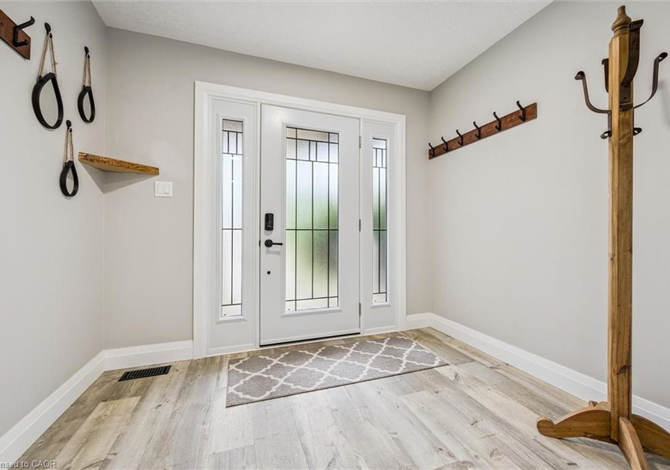 55-stiefelmeyer-crescent-baden-ontario-40761234