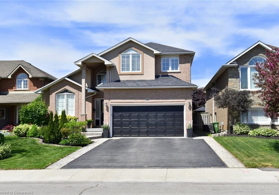 210-claudette-gate-hamilton-ontario-40761269