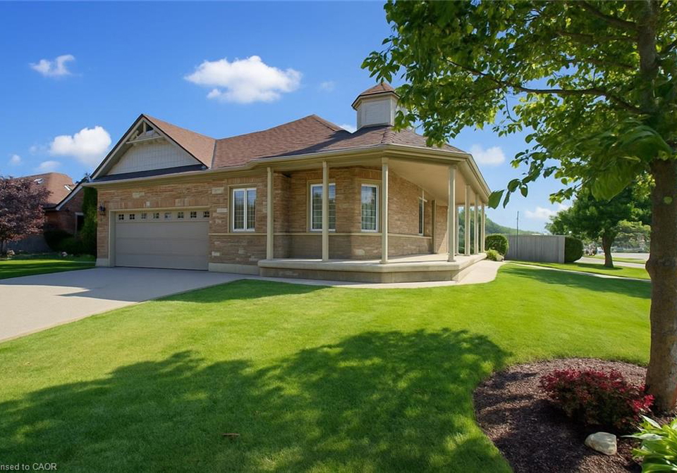 44-irongate-drive-paris-ontario-40761285