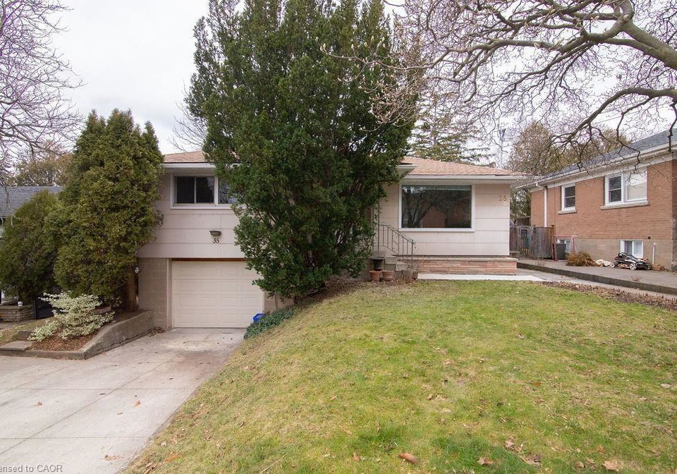 35-granton-street-hamilton-ontario-40761493