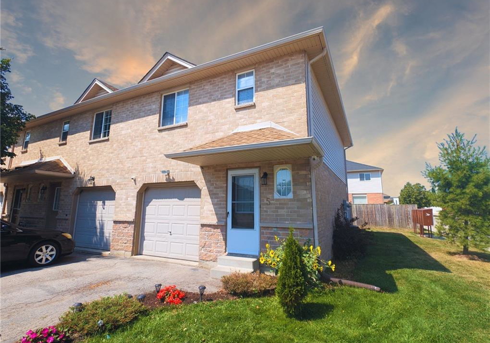 39-pinewoods-drive-stoney-creek-ontario-40761533