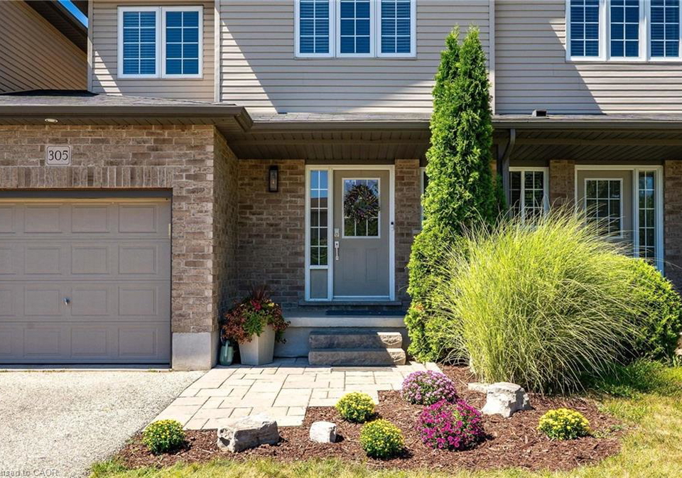 305-maverick-street-waterloo-ontario-40761566