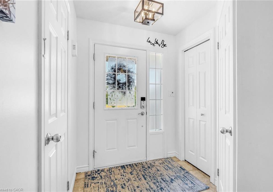 305-maverick-street-waterloo-ontario-40761566