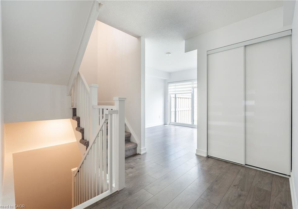 1121-cooke-boulevard-burlington-ontario-40761604