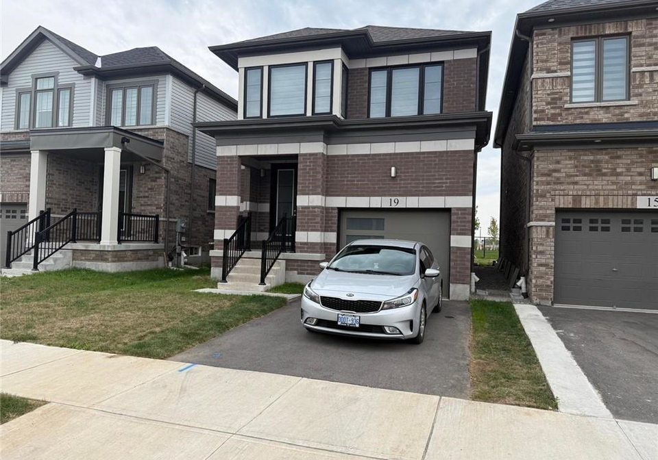 19-crossmore-crescent-cambridge-ontario-40761605