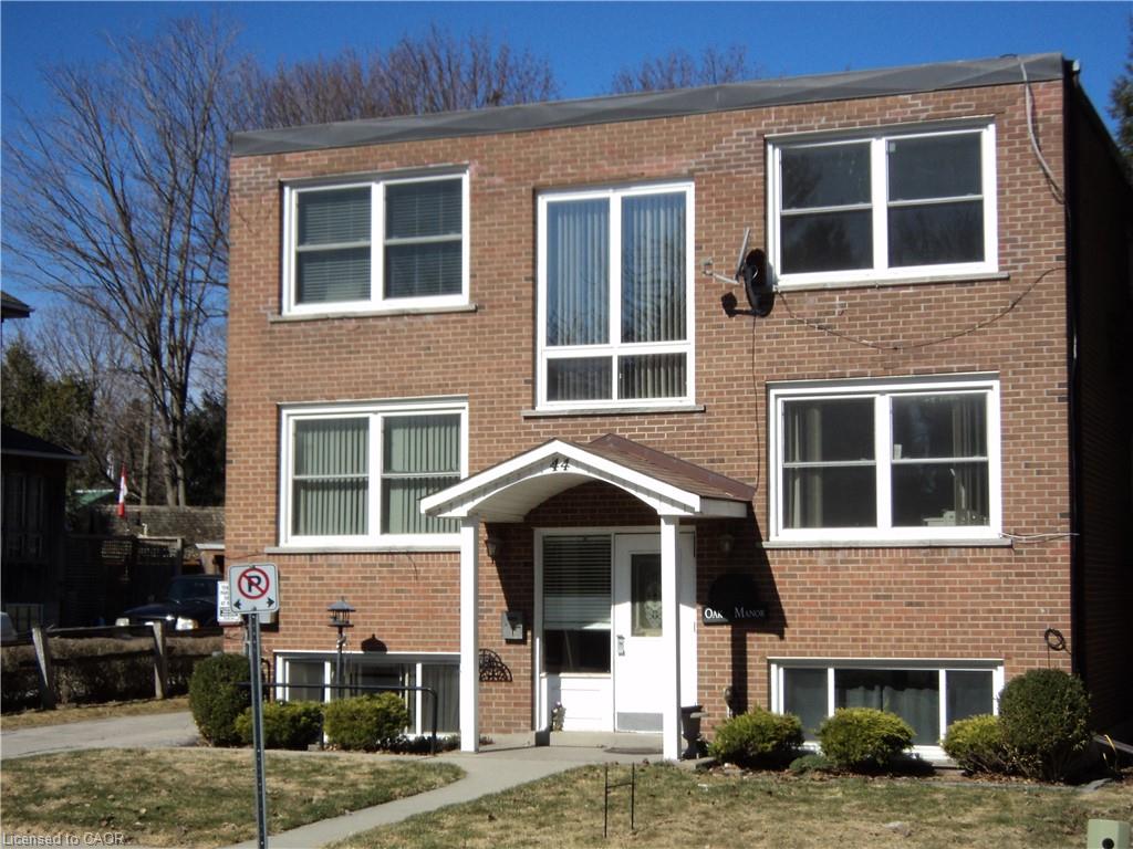 44-memorial-avenue-elmira-ontario-40761642