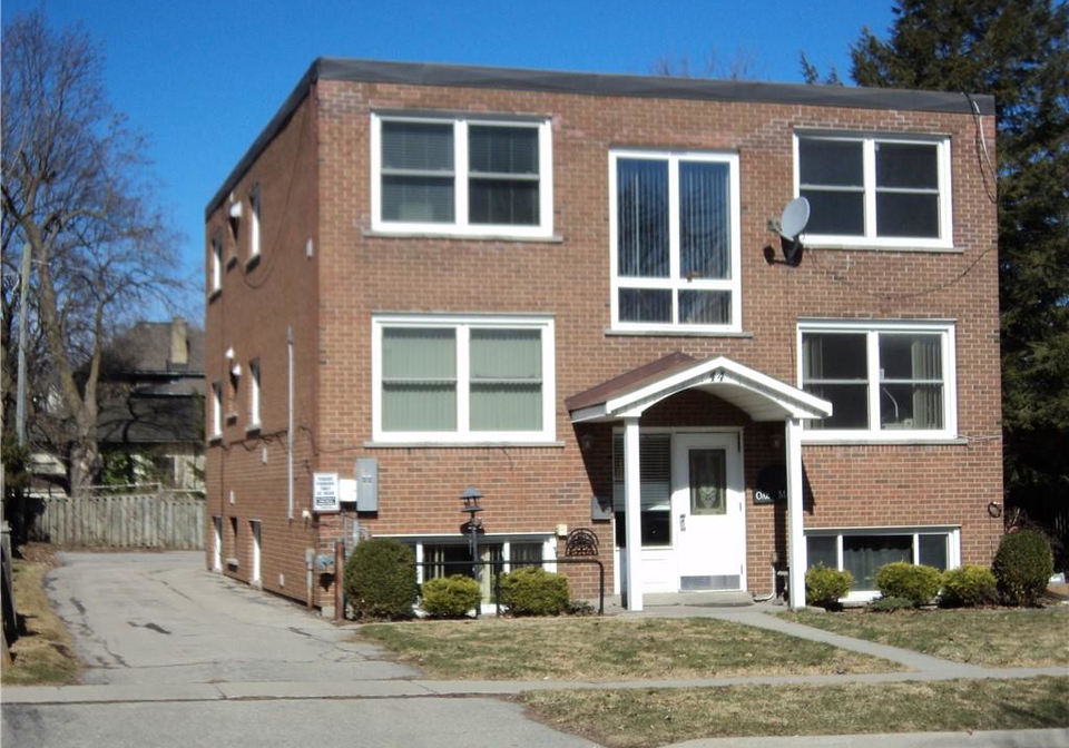 44-memorial-avenue-elmira-ontario-40761642
