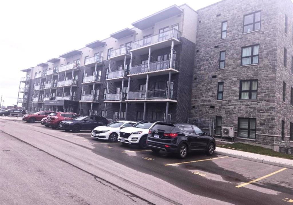 1101-lackner-place-kitchener-ontario-40761745