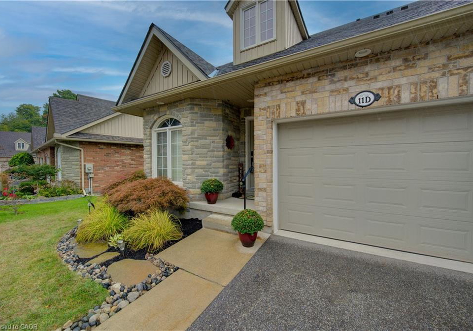 350-doon-valley-drive-kitchener-ontario-40761761
