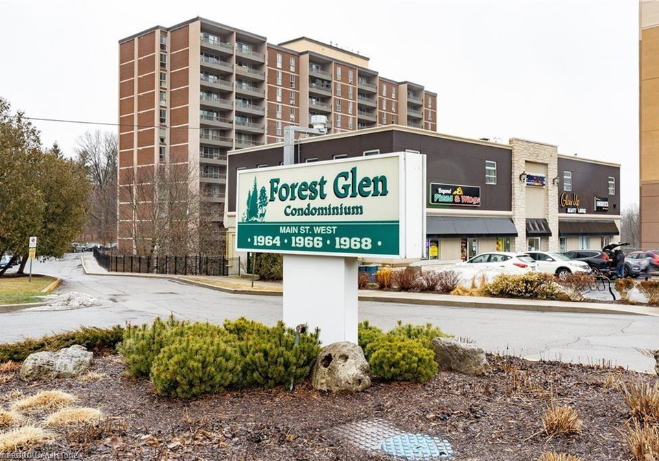 1968-main-street-w-hamilton-ontario-40761764