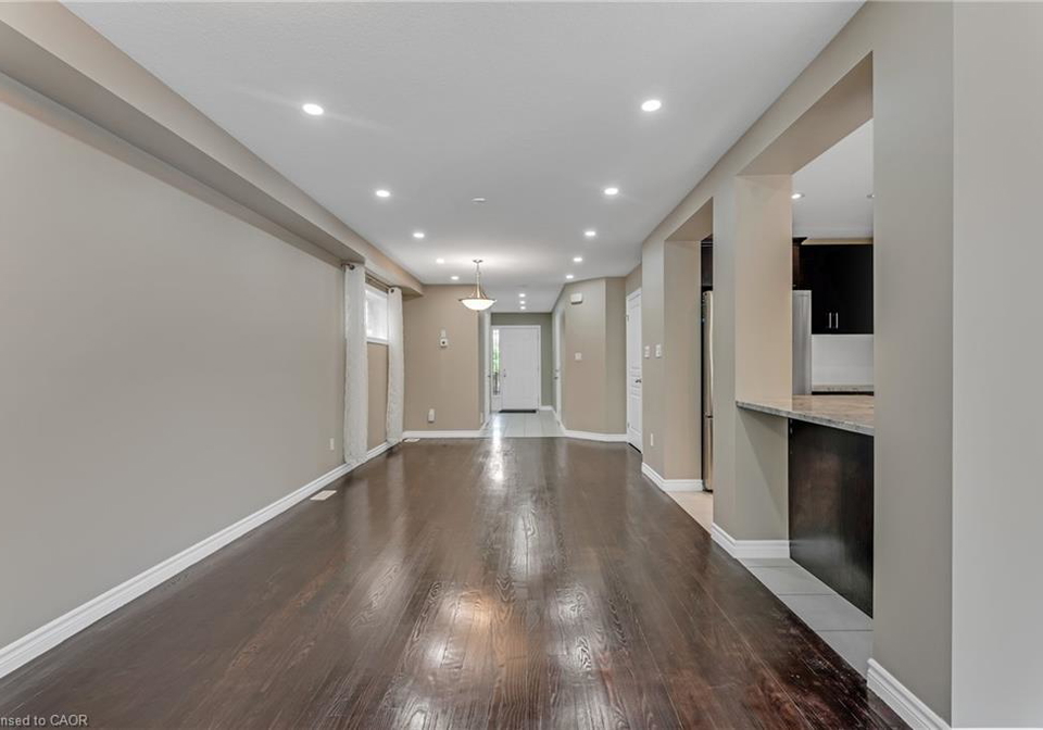 448-starwood-drive-guelph-ontario-40761820