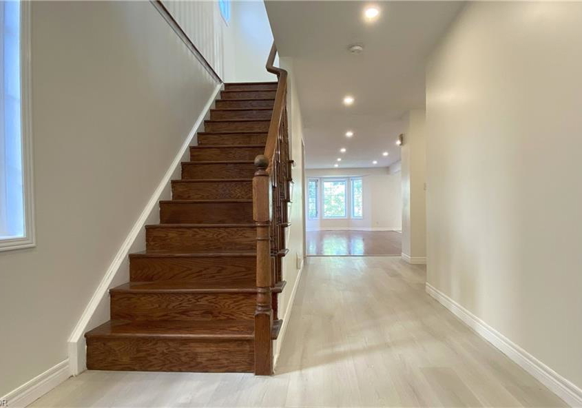 511-clipper-drive-waterloo-ontario-40761874