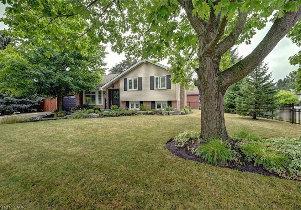 159-grand-river-boulevard-kitchener-ontario-40761893
