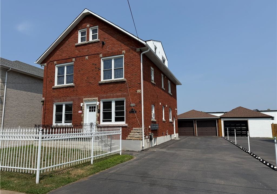 5957-barker-street-niagara-falls-ontario-40761911