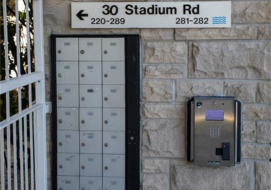 30-stadium-road-toronto-ontario-40761934