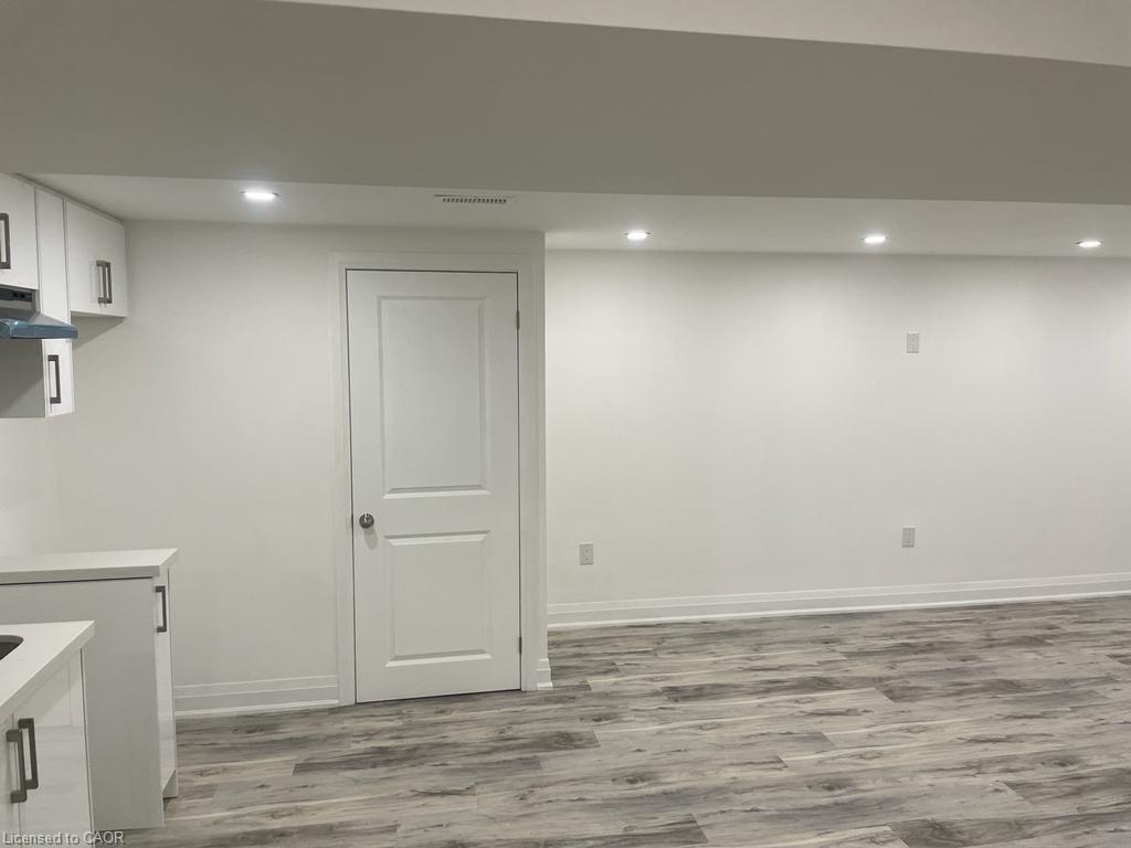 17-fisher-crescent-hamilton-ontario-40762026