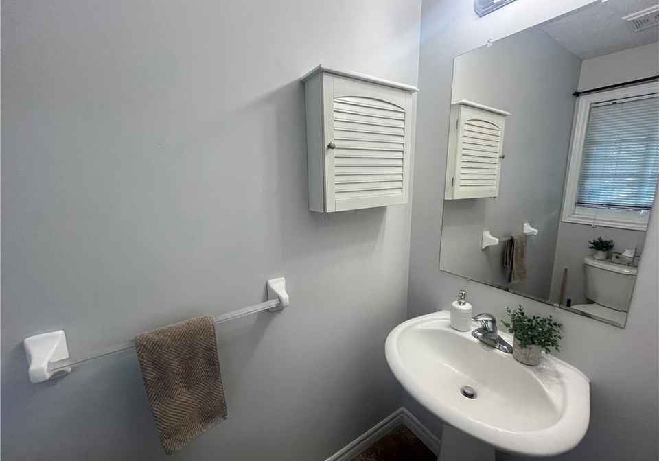 487-colt-street-waterloo-ontario-40762038